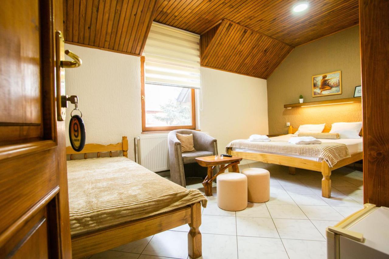 Guest House Vila Alexandar Palić Extérieur photo